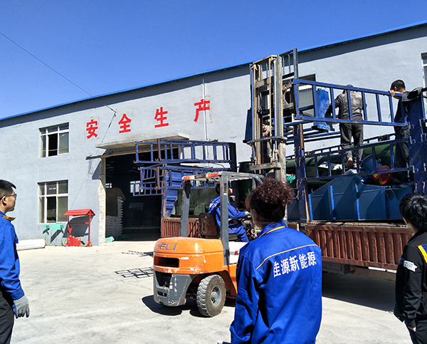 內蒙古470型三機組全自（zì）動生物質顆粒生產流水線